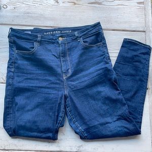 Size 14 American Eagle Chrvy Super High Rise Jeans